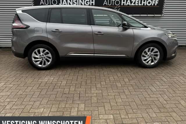 Renault Espace (2015) thumbnail 4
