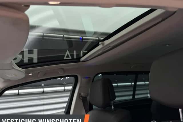 Renault Espace (2015) thumbnail 6