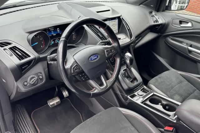 Ford Kuga (2018) thumbnail 6
