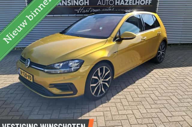 Volkswagen Golf (2018) thumbnail 1