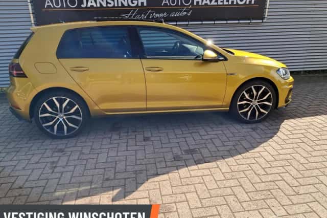 Volkswagen Golf (2018) thumbnail 5