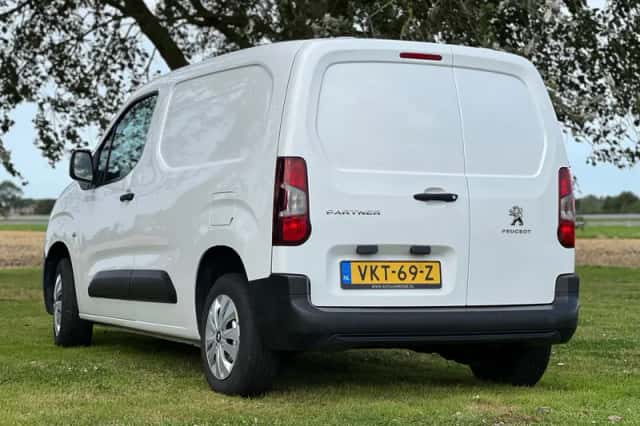 Peugeot Partner (2021) thumbnail 4