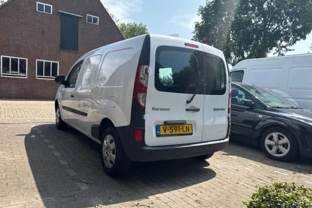 Renault Kangoo (2018) thumbnail 3