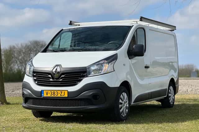 Renault Trafic (2019) thumbnail 1