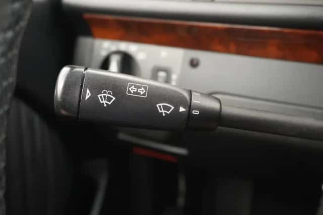 Mercedes-Benz E-Klasse (1992) thumbnail 20
