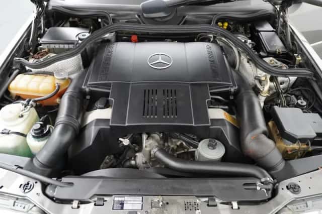 Mercedes-Benz E-Klasse (1992) thumbnail 10