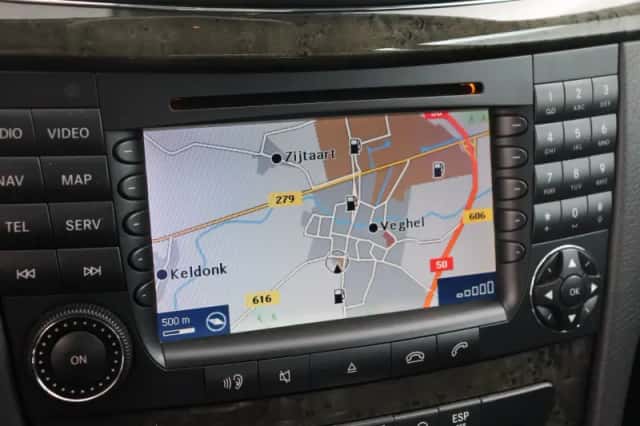 Mercedes-Benz E-Klasse (2006) thumbnail 14