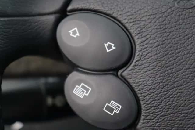 Mercedes-Benz E-Klasse (2006) thumbnail 19