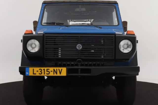 Mercedes-Benz 230 GE (1994) thumbnail 26
