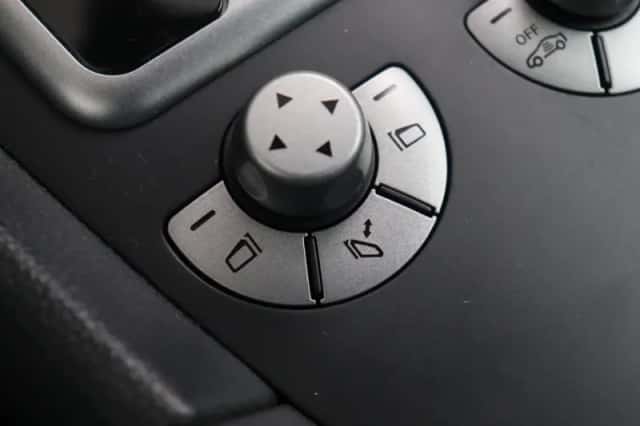 Mercedes-Benz SLK-Klasse (2007) thumbnail 37