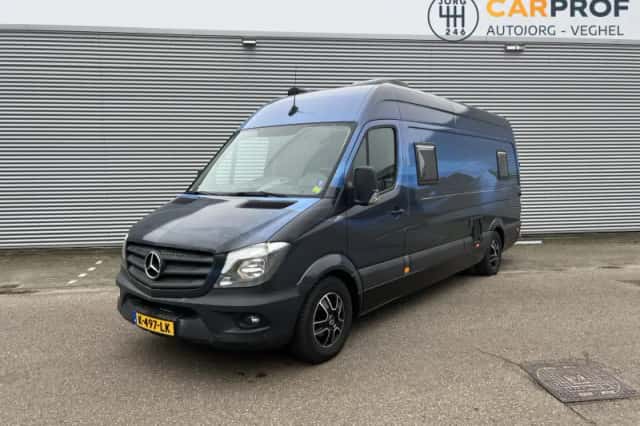 Mercedes-Benz Sprinter (2018) thumbnail 1