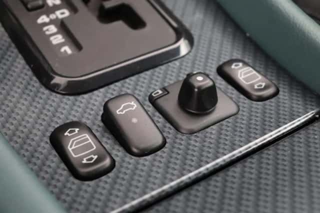 Mercedes-Benz CLK-Klasse (1998) thumbnail 12