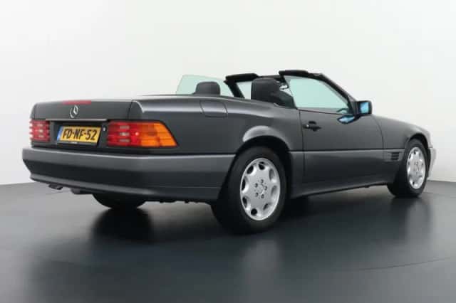 Mercedes-Benz SL-Klasse (1992) thumbnail 3