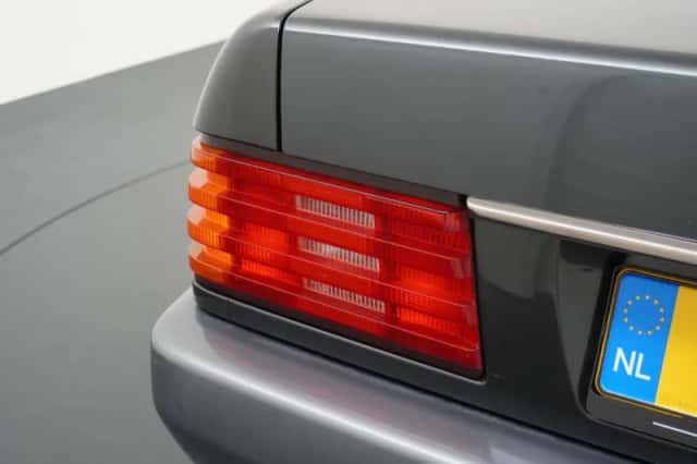 Mercedes-Benz SL-Klasse (1992) thumbnail 5
