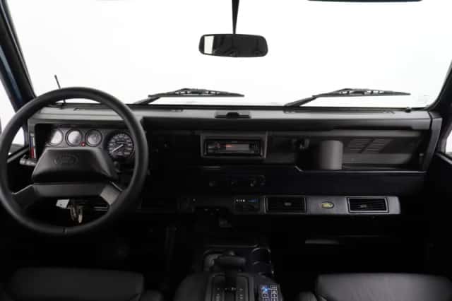 Land Rover Defender (1998) thumbnail 29