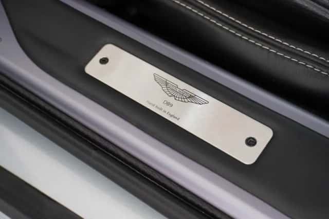 Aston Martin DB9 Volante (2008) thumbnail 12