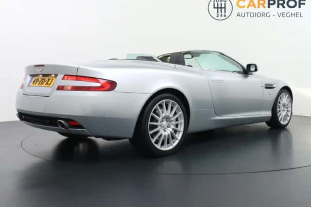 Aston Martin DB9 Volante (2008) thumbnail 3