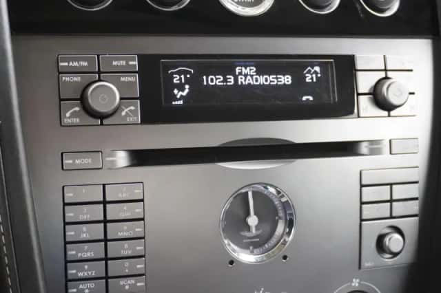 Aston Martin DB9 Volante (2008) thumbnail 25