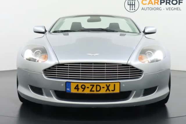 Aston Martin DB9 Volante (2008) thumbnail 35