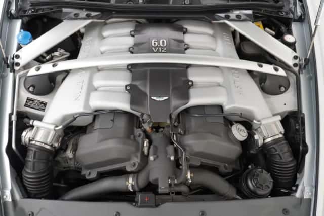 Aston Martin DB9 Volante (2008) thumbnail 10