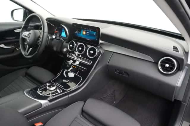 Mercedes-Benz C-Klasse (2018) thumbnail 12