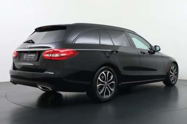 Mercedes-Benz C-Klasse (2018) thumbnail 3