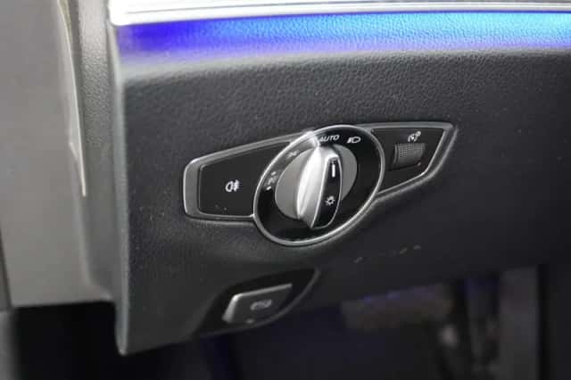 Mercedes-Benz E-Klasse (2016) thumbnail 27