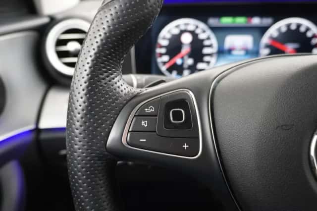 Mercedes-Benz E-Klasse (2016) thumbnail 31
