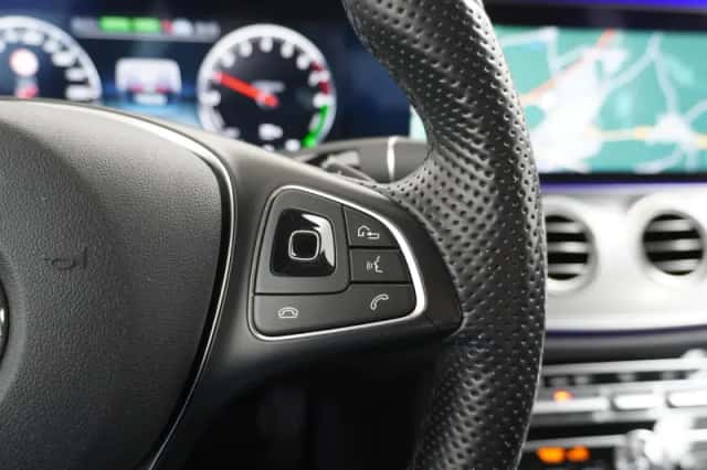 Mercedes-Benz E-Klasse (2016) thumbnail 32
