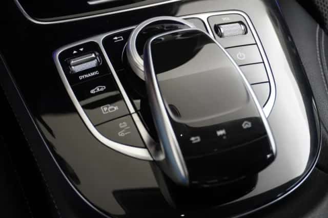 Mercedes-Benz E-Klasse (2016) thumbnail 38