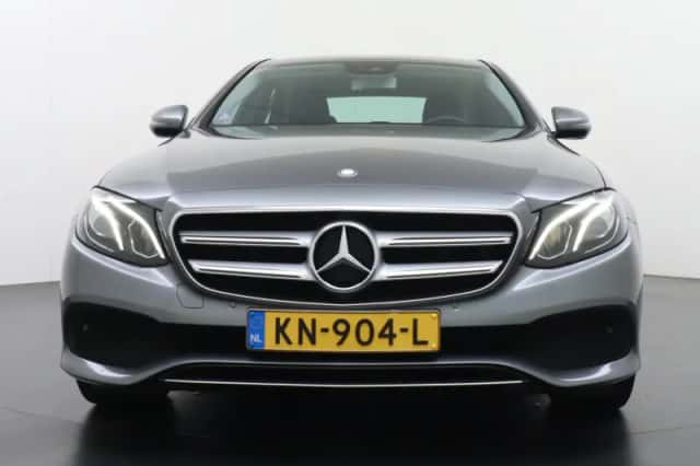 Mercedes-Benz E-Klasse (2016) thumbnail 42