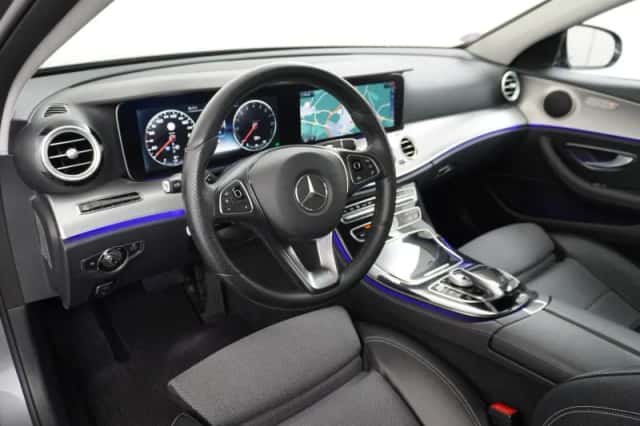 Mercedes-Benz E-Klasse (2016) thumbnail 8