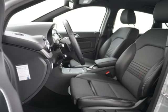 Mercedes-Benz B-Klasse (2016) thumbnail 7