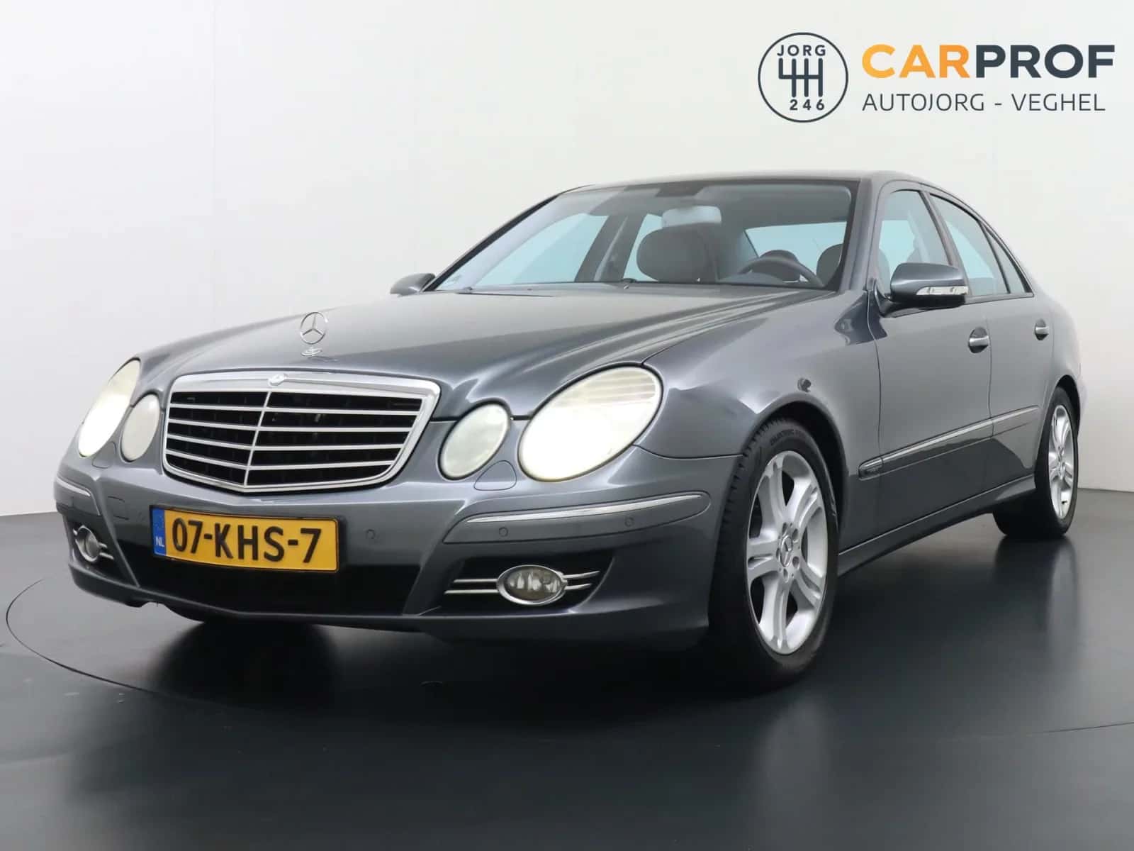 Mercedes-Benz E-Klasse (2009) — foto 1