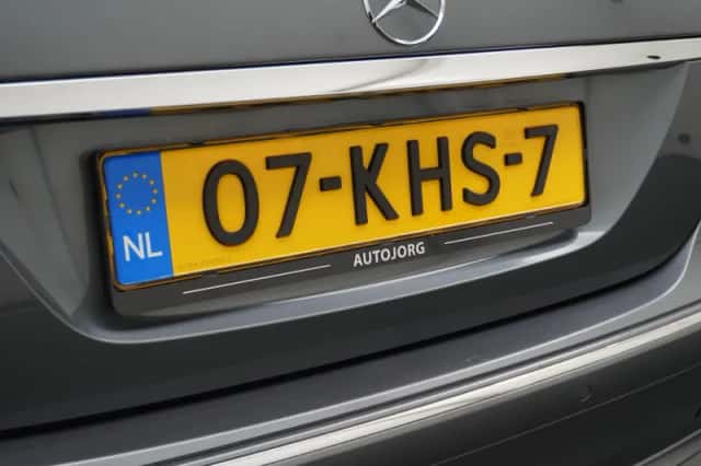 Mercedes-Benz E-Klasse (2009) thumbnail 16