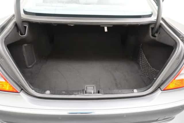 Mercedes-Benz E-Klasse (2009) thumbnail 17