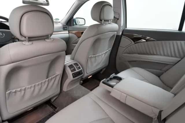 Mercedes-Benz E-Klasse (2009) thumbnail 21