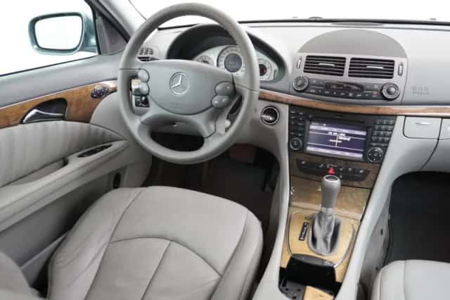 Mercedes-Benz E-Klasse (2009) thumbnail 10