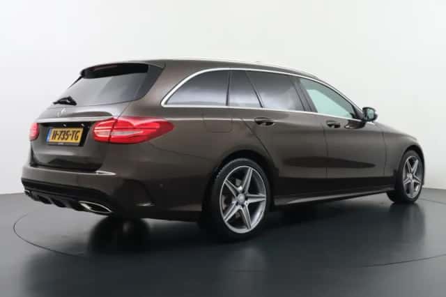 Mercedes-Benz C-Klasse (2014) thumbnail 3