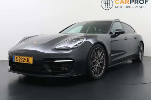 Porsche Panamera (2023) thumbnail 1