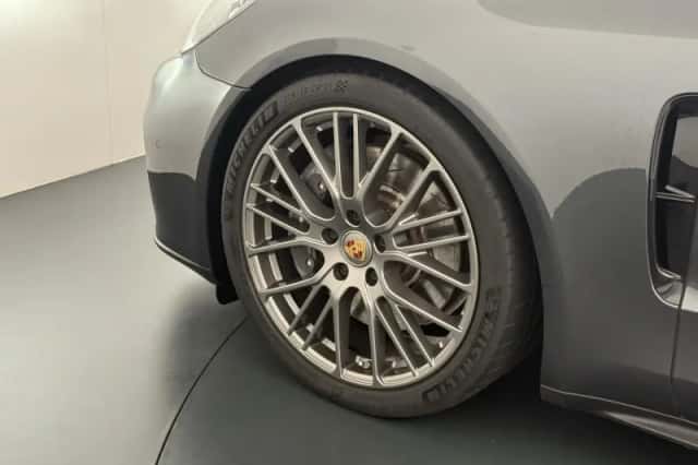 Porsche Panamera (2023) thumbnail 19
