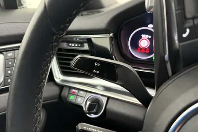 Porsche Panamera (2023) thumbnail 31