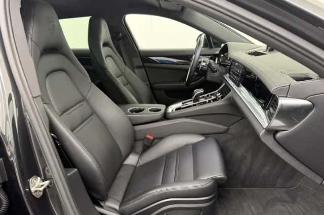 Porsche Panamera (2023) thumbnail 43