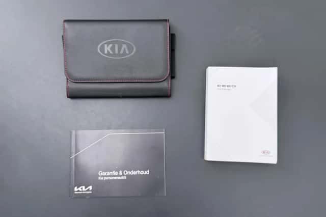 Kia Proceed (2021) thumbnail 36