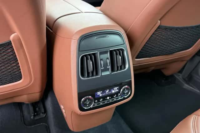 Maserati Levante (2020) thumbnail 19