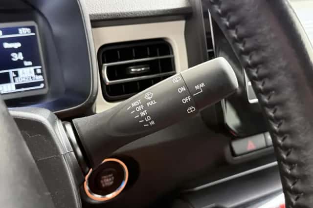 Suzuki Ignis (2022) thumbnail 23