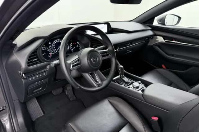 Mazda 3 (2021) thumbnail 14