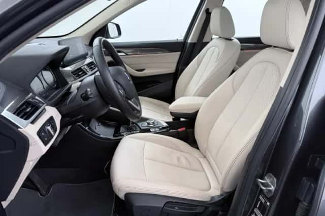 BMW X1 (2021) thumbnail 14