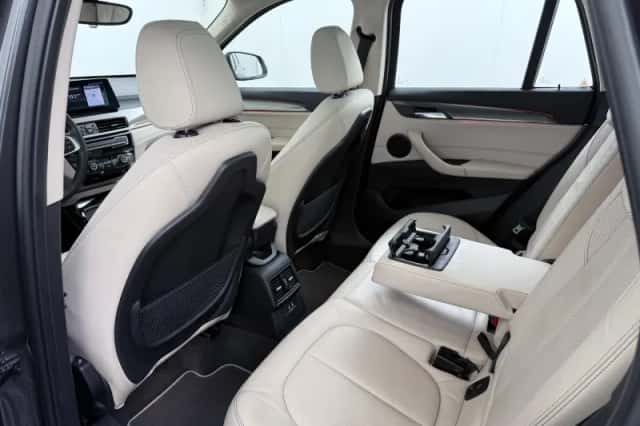 BMW X1 (2021) thumbnail 17