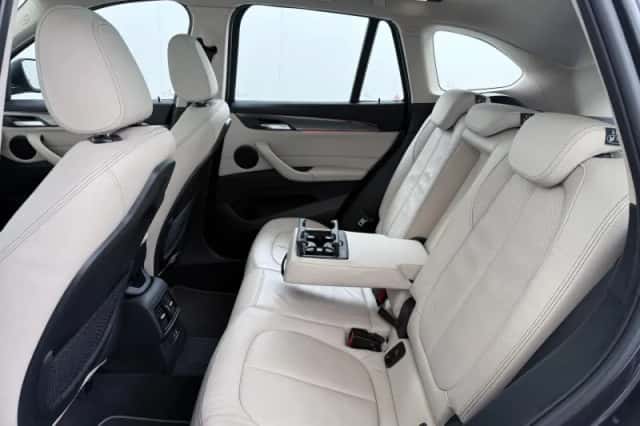BMW X1 (2021) thumbnail 18